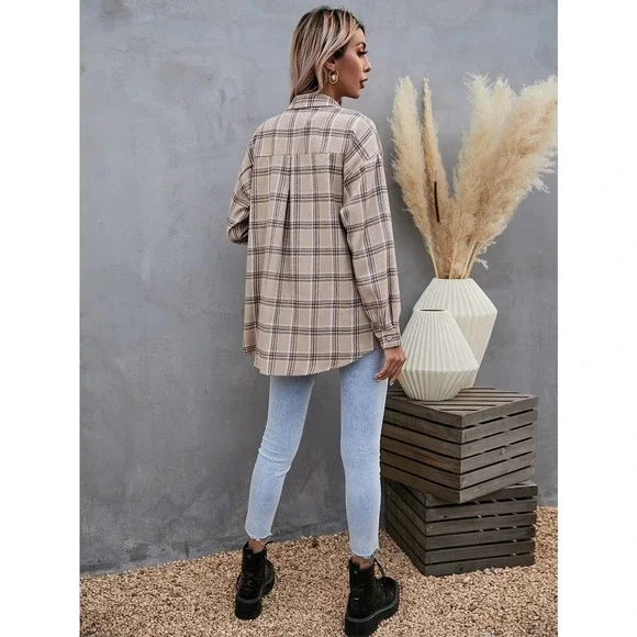 Preppy oversized Plaid print long sleeve button up Shirt - Picture 4 of 11